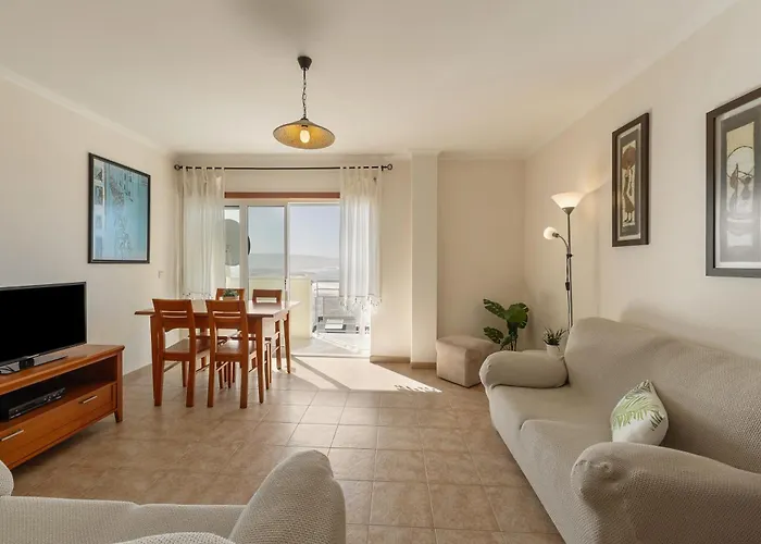 Comfort & Sea Apartment